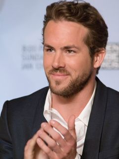 Ryan Reynolds - wallpaper preview