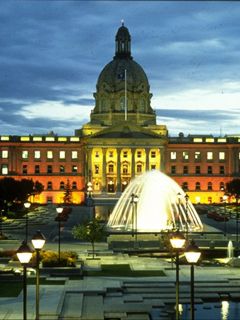 Bâtiment de la Législature de l'Alberta la Nuit