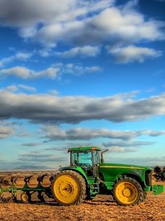 Tracteur John Deere dans le Champ