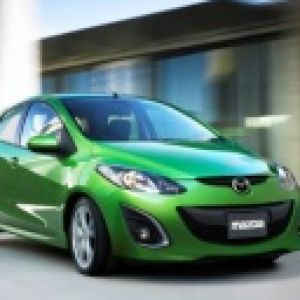 Voiture Verte Mazda