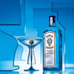 Art de Gin Bleu et Verre