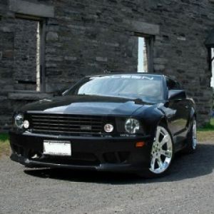 Voiture de Sport Noire