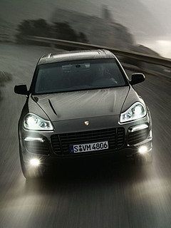 SUV Porsche en Mouvement