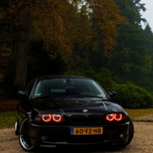 Voiture BMW E46 Noire