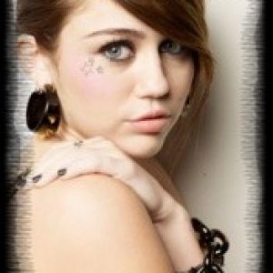 Miley Cyrus Glamour Shot