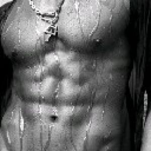 Homme Musclé avec Abdominaux