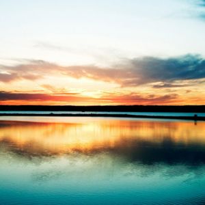 Reflet de coucher de soleil époustouflant