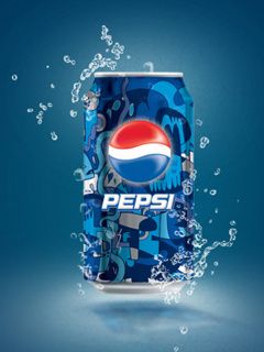 Canette de Pepsi éclaboussée