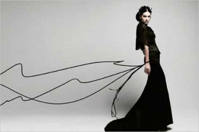 Modèle de Mode Élégant