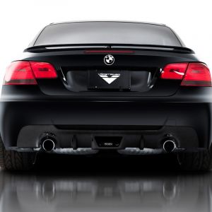 BMW Noire Élégante