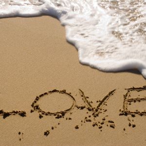 Amour Écrit dans le Sable