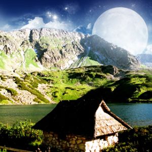 Lac de Montagne avec Lune