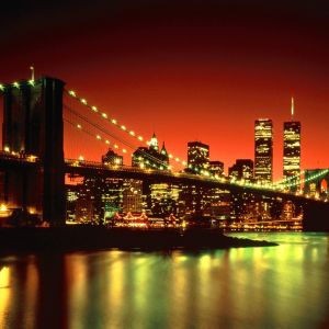 Pont de Brooklyn au Coucher de Soleil
