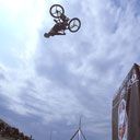 Cavalier BMX en Action