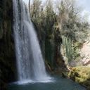 Paysage de Cascade Sereine