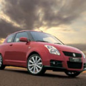 Voiture Suzuki Rouge