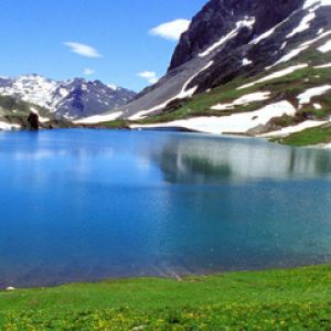 Lac de Montagne Serein