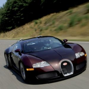 Bugatti Veyron sur la Route