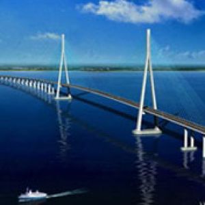 Pont Moderne Sur l'Eau