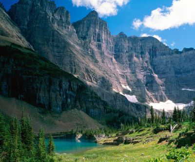 Paysage montagneux majestueux