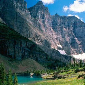 Paysage montagneux majestueux