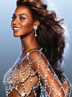 Beyoncé Glamour Shot