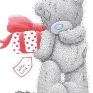 Ourson Mignon avec Cadeau