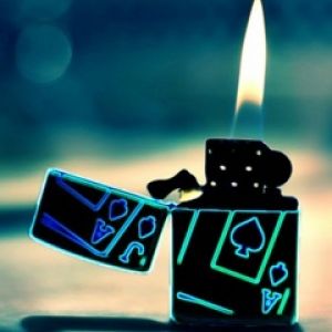 Briquet Néon avec Flamme