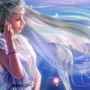 Fille Fantaisie aux Cheveux Flottants