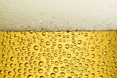 Bière Rafraîchissante avec Bulles