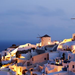 Vue de Santorin au Coucher de Soleil