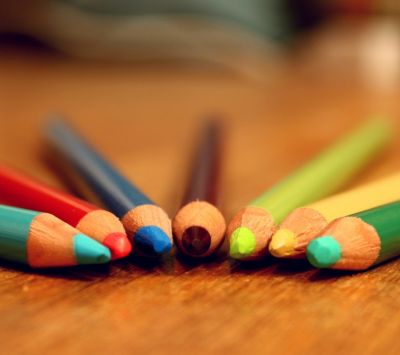 Arrangement de Crayons Colorés