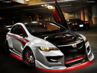 Voiture Honda Civic Modifiée
