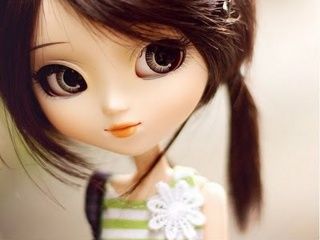 Poupée Mignonne avec Grands Yeux