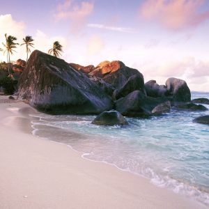 Coucher de Soleil sur Plage Tropicale