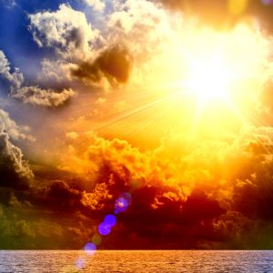 Coucher de soleil époustouflant sur l'océan