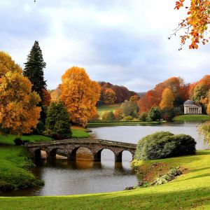 Paysage d'Automne avec Pont