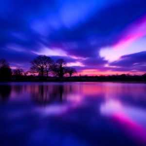 Reflet Serein du Coucher de Soleil