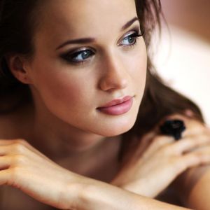 Portrait Élégant d'une Femme