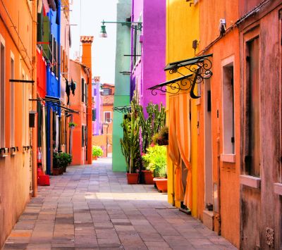 Ruelle Colorée à Burano