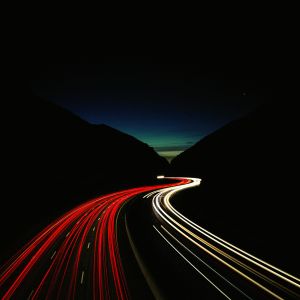 Trails de Lumière sur une Autoroute