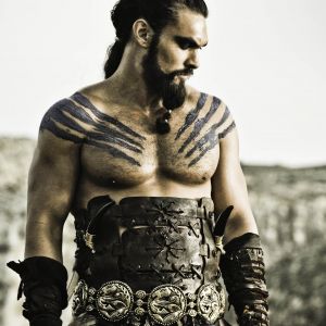 Guerrier Fantastique avec Tatouages Tribaux
