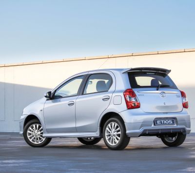 Voiture Toyota Etios Argent