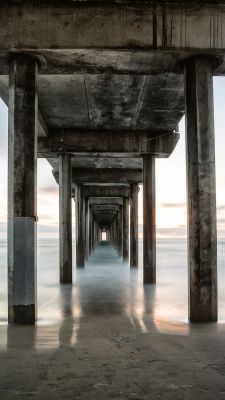 Jetée au Coucher de Soleil