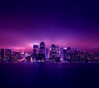 Skyline de la ville la nuit